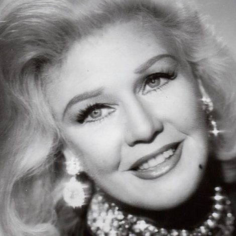 Kay Medford