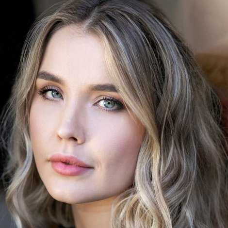 Jazmyne Van Gosliga