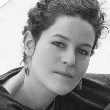 Clara Lama-Schmit