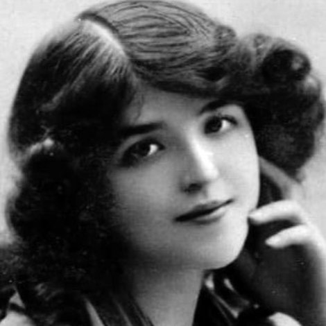Lillian Burns