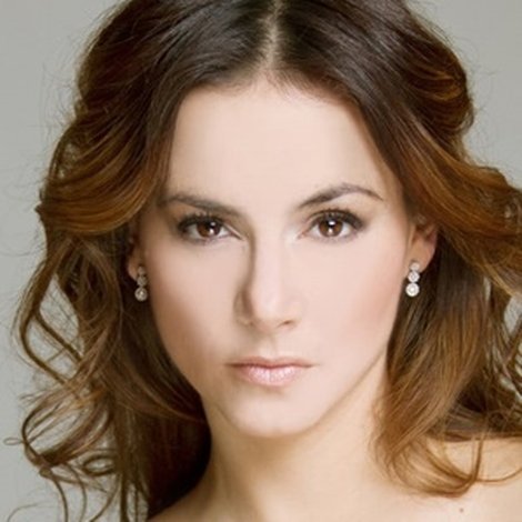 Claudia Lizaldi