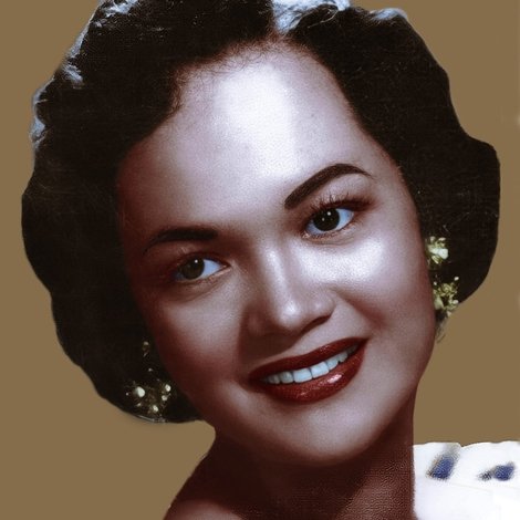 Sylvia La Torre