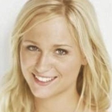 Rachelle Van Dijk