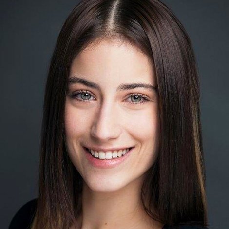 Hazal Kaya