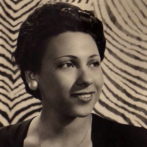 Dorothy Van Engle