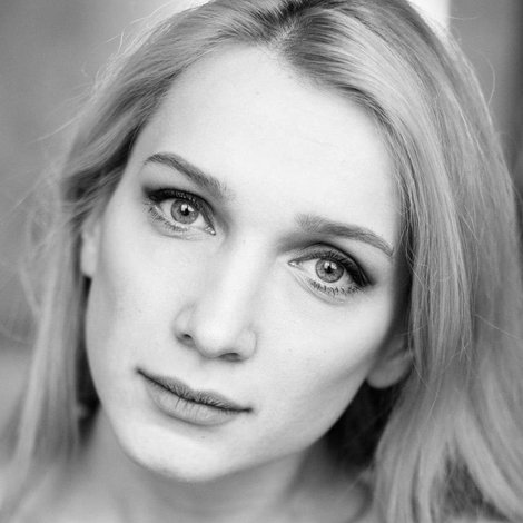 Polina Kutsenko