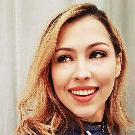 Molly Devon
