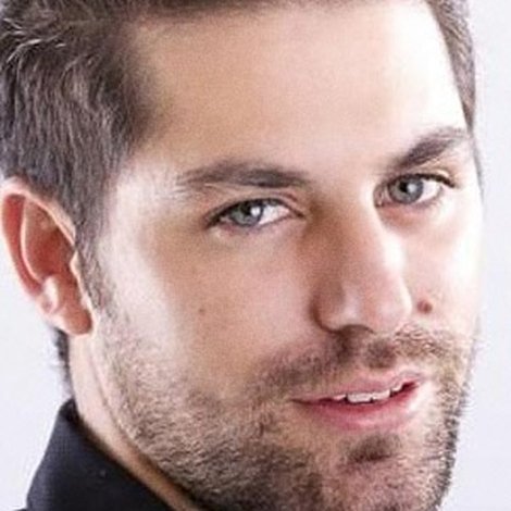Renato López
