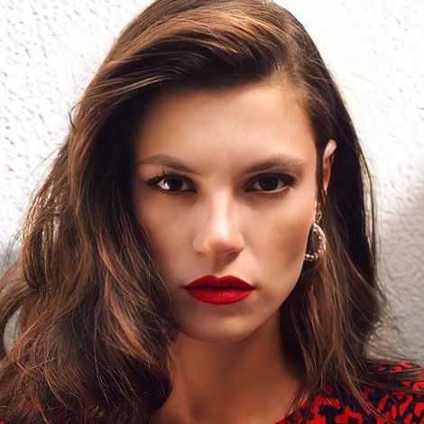 Yüsra Geyik