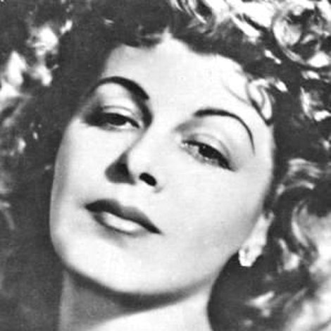 Elvira Godeanu