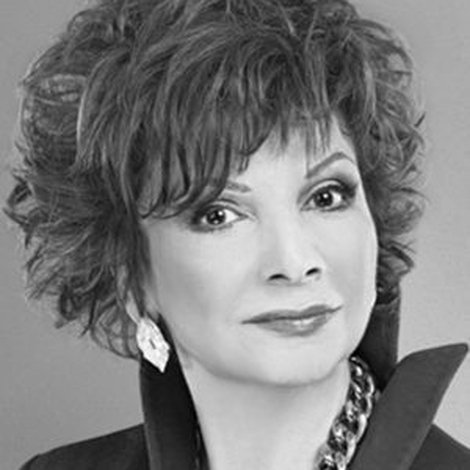 Roksana Babayan