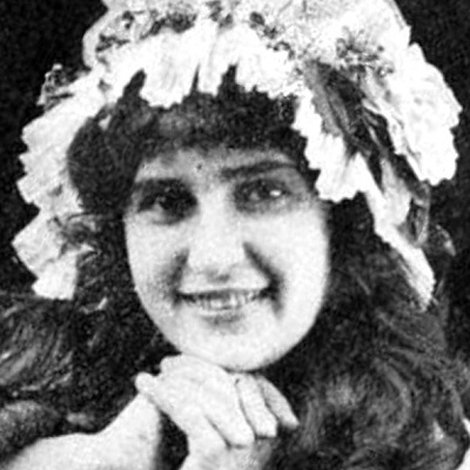 Helen Marten