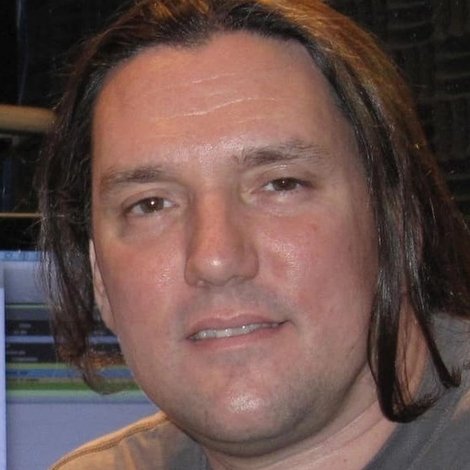 Bruce Howell