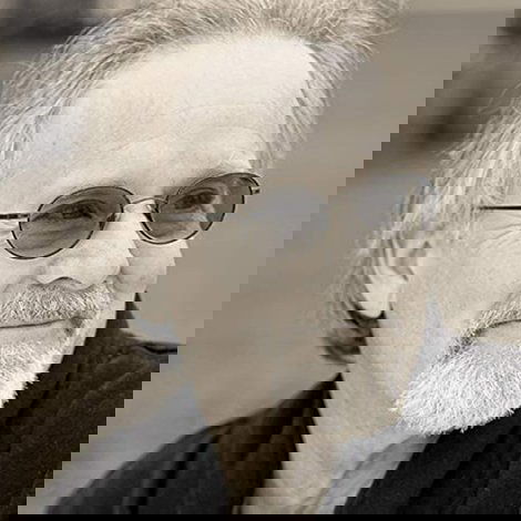 James Kahn