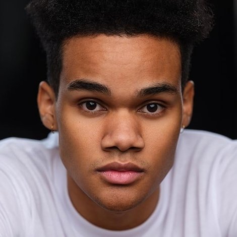 Zia Newton