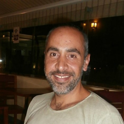 Roberto Ruiz
