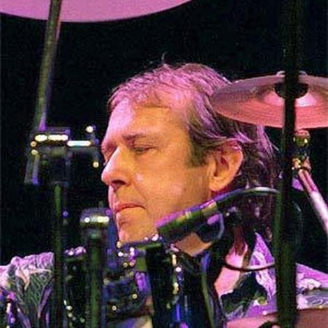 Mark Brzezicki
