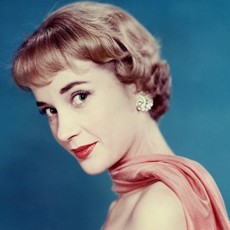 Sylvia Syms