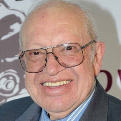 Eduardo Manzano