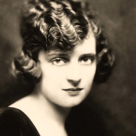 Cornelia Thaw