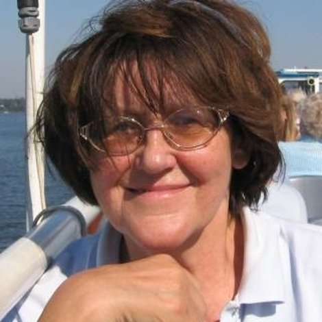 Iris Gusner