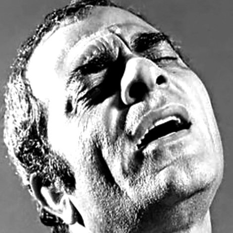 Stelios Kazantzidis