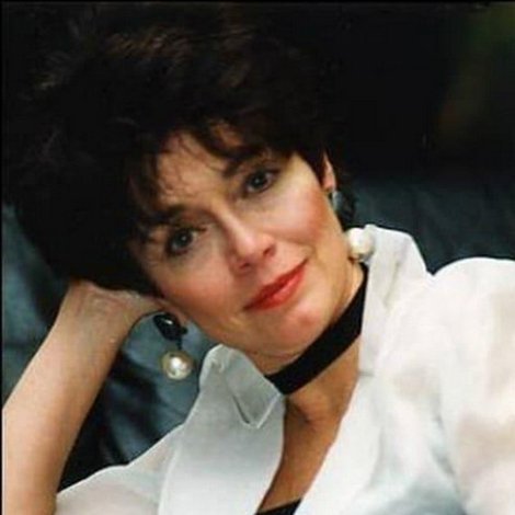 Kathleen Barr