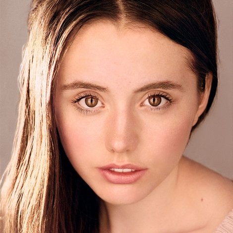 Lily Mo Sheen