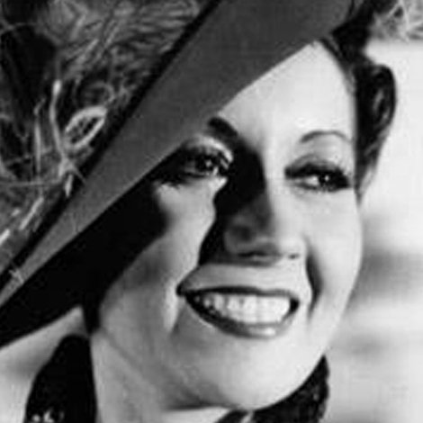 Carmen Lamas