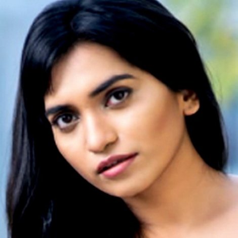 Divya Dicholkar