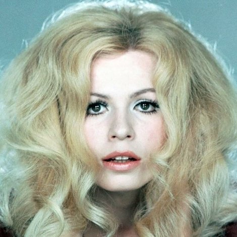 Irena Karel