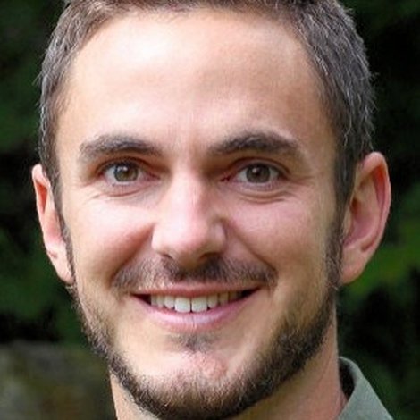 Tom Crowther