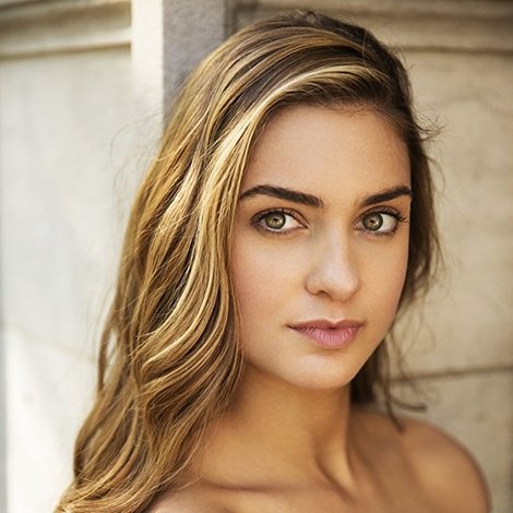 Mia Cole