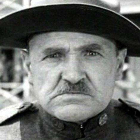 Frank Brownlee