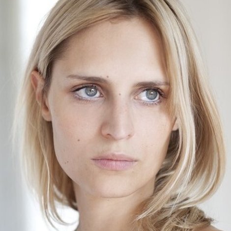 Sabrina Seyvecou