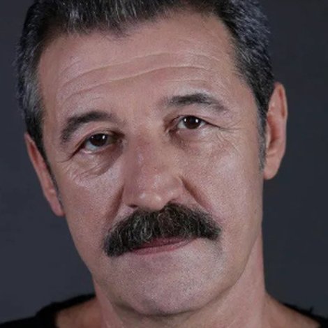 Nizam Namidar