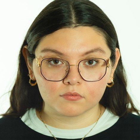 Kari Angelica Peña