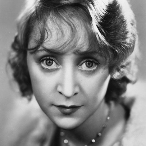 Binnie Hale