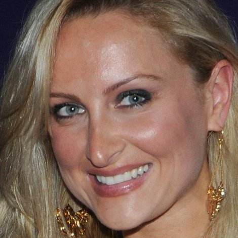 Annette Dziamba