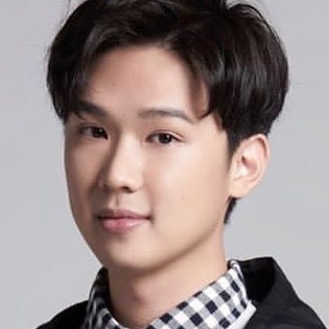 Yi Xi Chen