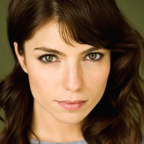 Angela Trimbur