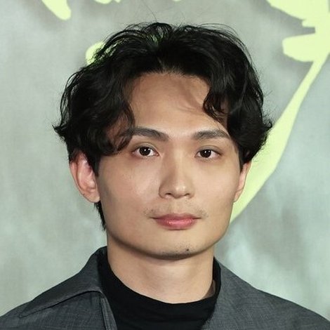 Chen-Hao Yin