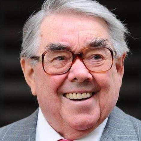 Ronnie Corbett