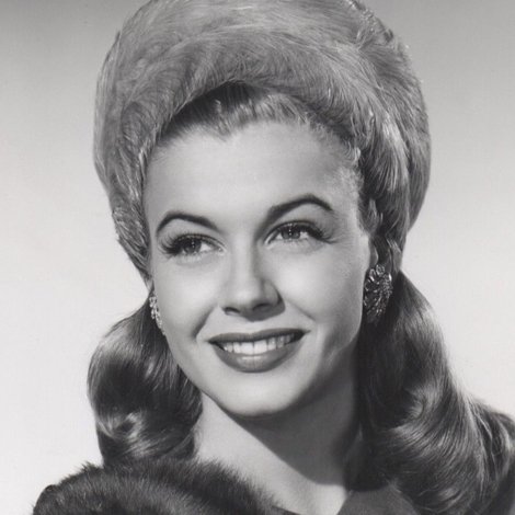 Nancy Saunders