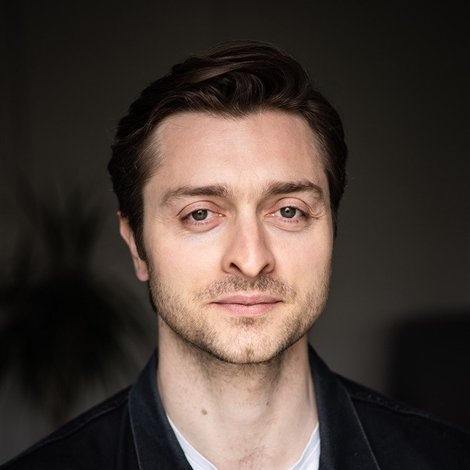 Simon Larvaron