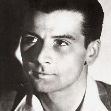 Gilbert Gil