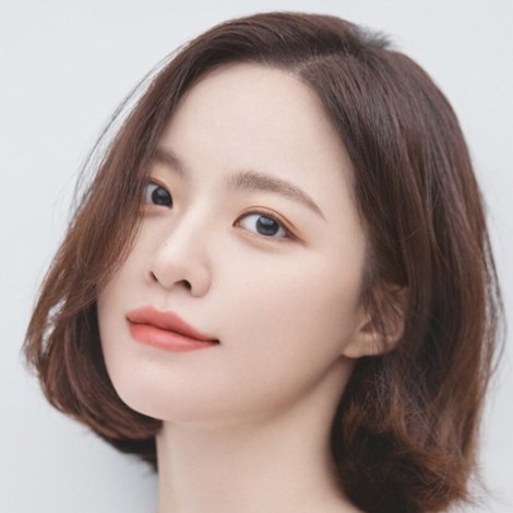 Bae Yoon-kyung