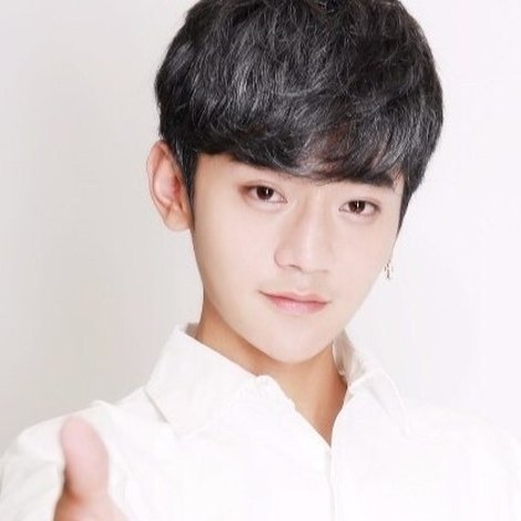 Yu Kaining