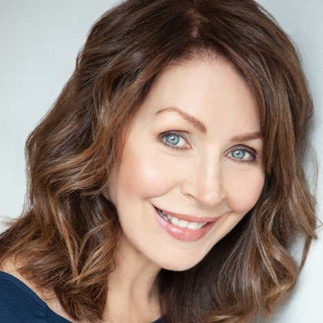 Suzanne Cyr