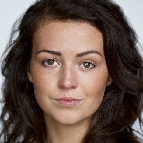 Anna Russell-Martin
